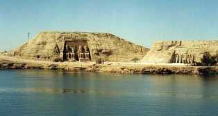 Day tour to Abusimbel